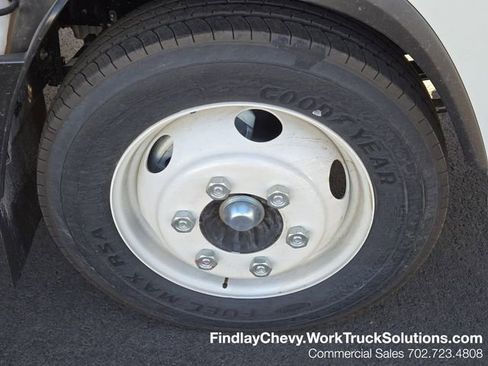 New 2024 Chevrolet Low Cab Forward RWD image 5