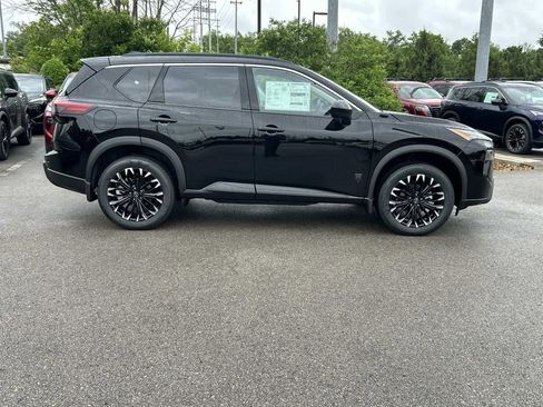 New 2026 Nissan Rogue Dark Armor AWD/4WD image 8