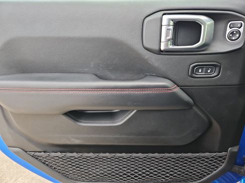 Used 2020 Jeep Gladiator Rubicon image 22