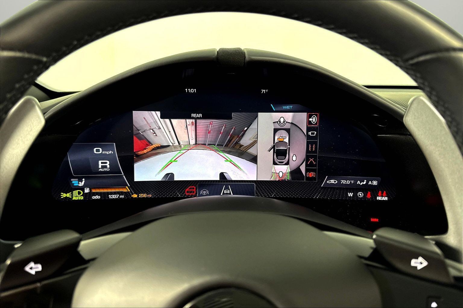 Used 2024 Ferrari Roma Spider RWD image 15
