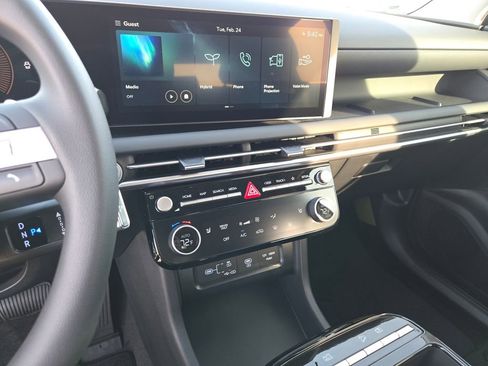 New 2026 Hyundai Tucson SEL image 11