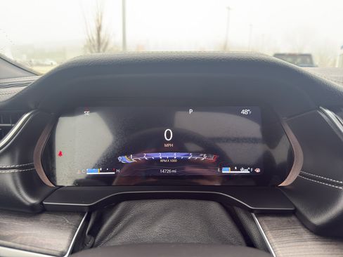 Used 2024 Jeep Grand Cherokee L Limited w/ Luxury Tech Group II image 17