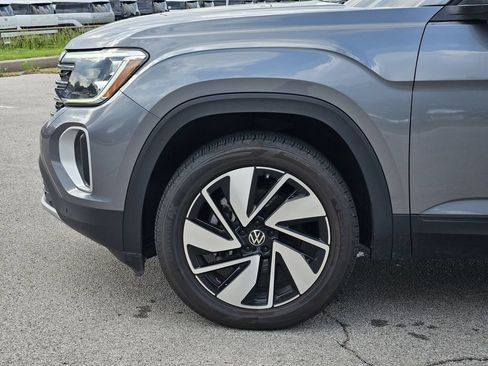 Used 2024 Volkswagen Atlas SE FWD image 6