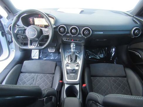 Used 2022 Audi TT 2.0T w/ S Line Competition Package image 3