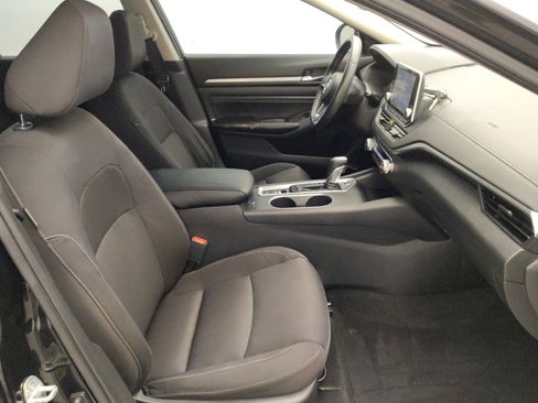 Used 2019 Nissan Altima 2.5 SV FWD image 21