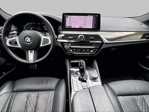 Used 2023 BMW 540i w/ M Sport Package RWD image 17