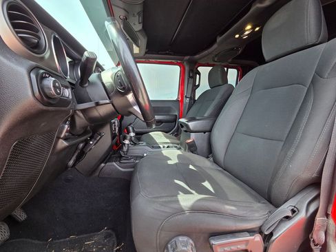 Used 2020 Jeep Gladiator Sport w/ Quick Order Package 24S AWD/4WD image 23