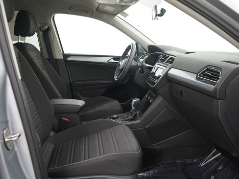 Used 2022 Volkswagen Tiguan S AWD/4WD image 12