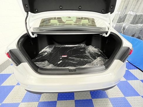 New 2025 Honda Accord LX image 29