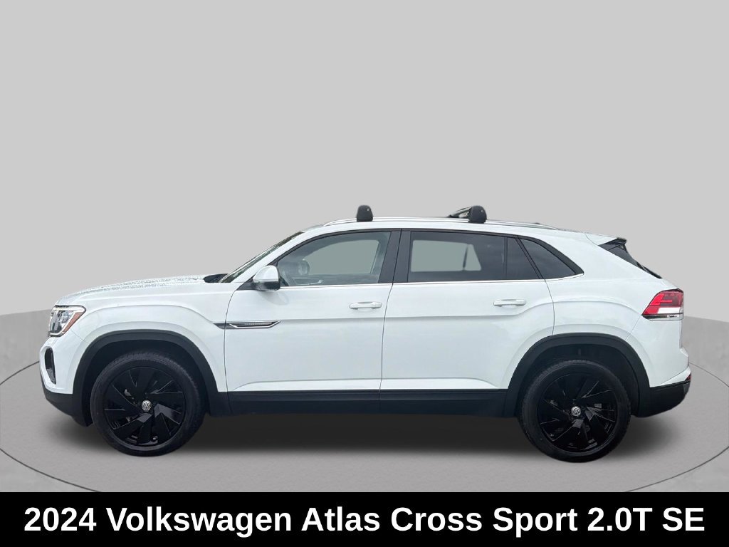 Used 2024 Volkswagen Atlas Cross Sport SE AWD/4WD image 2