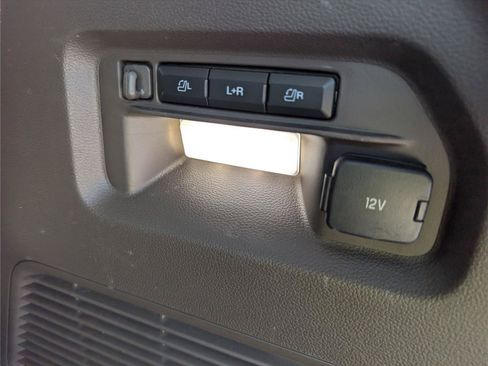 Used 2021 Ford Explorer Platinum w/ Equipment Group 601A AWD/4WD image 15