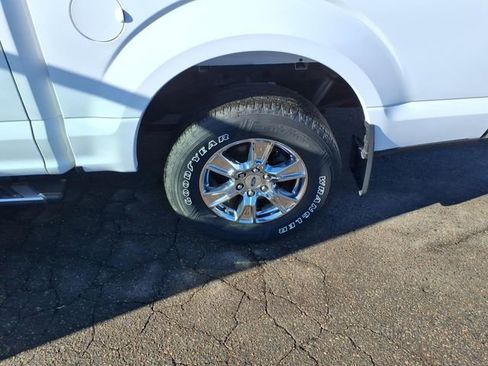 Used 2017 Ford F150 XLT w/ Equipment Group 302A Luxury image 21