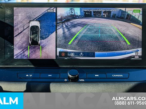 Certified 2025 Nissan Rogue Platinum w/ Tech Package image 33