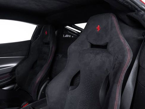 Used 2019 Ferrari 488 Pista Coupe RWD image 23
