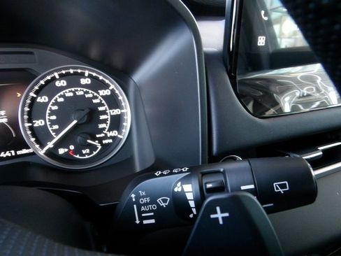 New 2025 Mitsubishi Outlander SE image 36