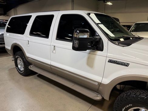 Used 2002 Ford Excursion Limited AWD/4WD image 57