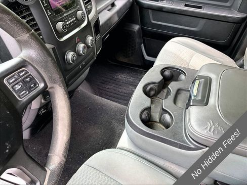 Used 2018 RAM 1500 Express AWD/4WD image 11