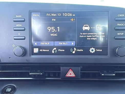 Used 2025 Hyundai Elantra Sport image 23