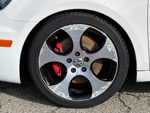 Used 2013 Volkswagen GTI Wolfsburg Edition image 25