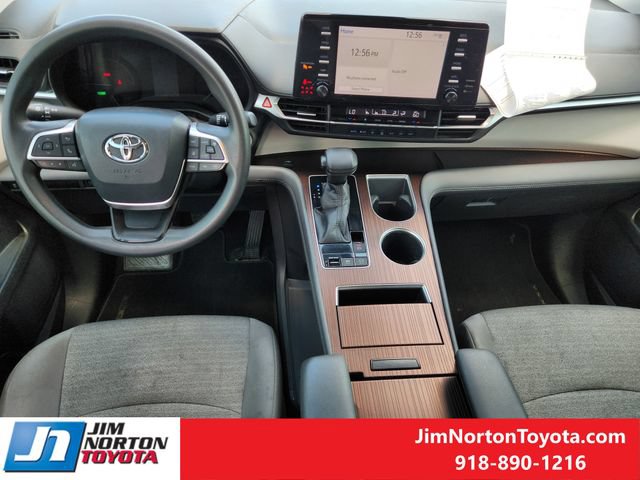 Used 2021 Toyota Sienna LE FWD image 26