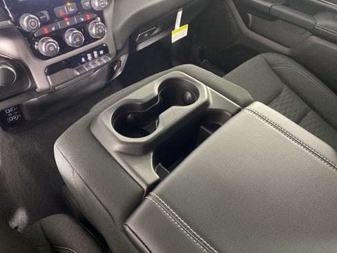 New 2026 RAM 1500 Big Horn AWD/4WD image 33