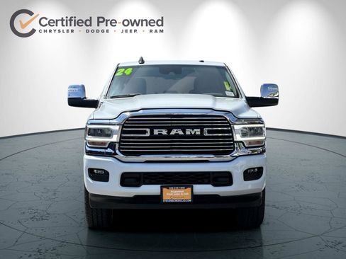Used 2024 RAM 2500 Laramie w/ Safety Group AWD/4WD image 9