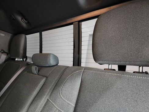 Used 2022 RAM 2500 Big Horn w/ Level C Equiment Group image 39