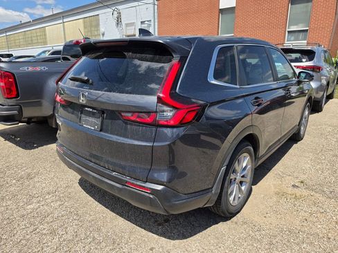Used 2023 Honda CR-V EX image 2