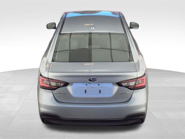 Used 2025 Subaru Legacy Premium AWD/4WD image 5