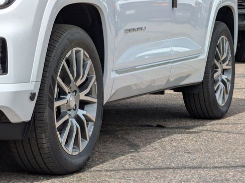 New 2026 GMC Terrain Denali AWD/4WD image 6
