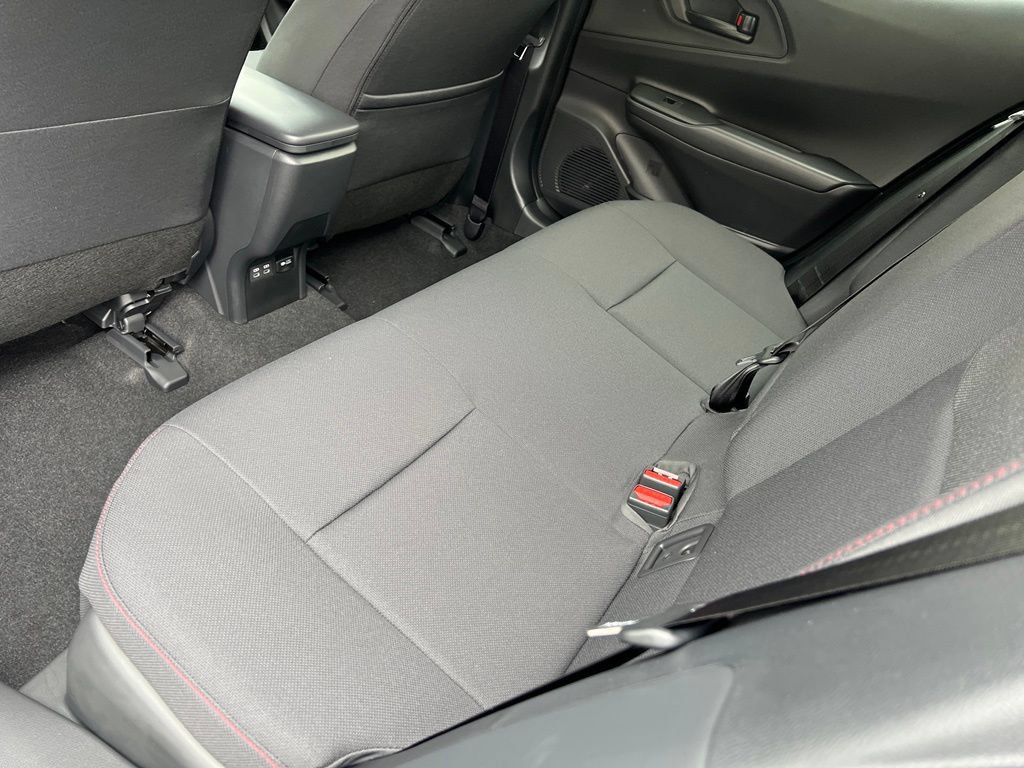 New 2027 Toyota Prius Plug-In Hybrid FWD image 14