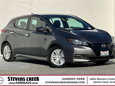 Used 2023 Nissan Leaf S image 1