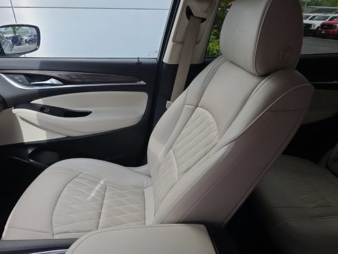 Used 2023 Buick Enclave Avenir FWD image 24