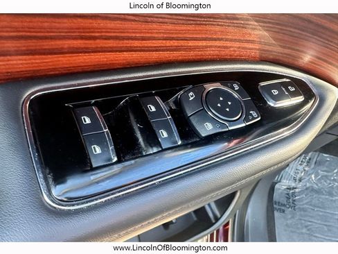Used 2023 Lincoln Navigator L Reserve image 39