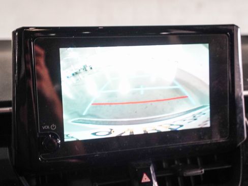 Used 2025 Toyota Corolla SE FWD image 18