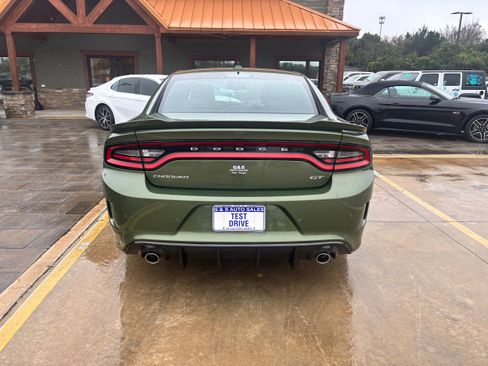 Used 2022 Dodge Charger GT image 6