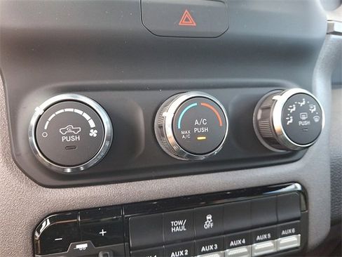 Used 2024 RAM 2500 Tradesman w/ Chrome Appearance Group image 14