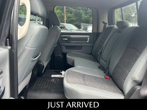 Used 2019 RAM 1500 Big Horn AWD/4WD image 19