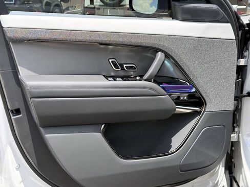 New 2026 Land Rover Range Rover Sport Dynamic SE AWD/4WD image 16