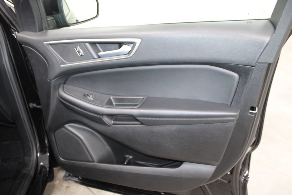 Used 2024 Ford Edge SEL AWD/4WD image 24