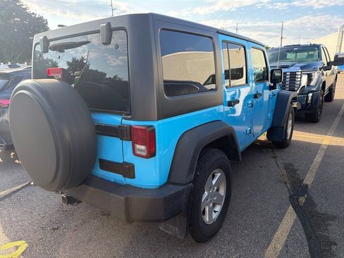 Used 2017 Jeep Wrangler Unlimited Sport w/ Quick Order Package 24S AWD/4WD image 13