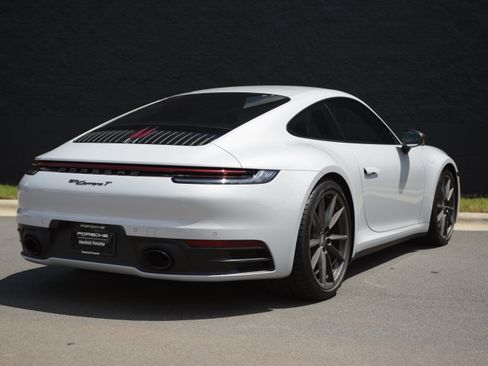Certified 2024 Porsche 911 Carrera T RWD image 7