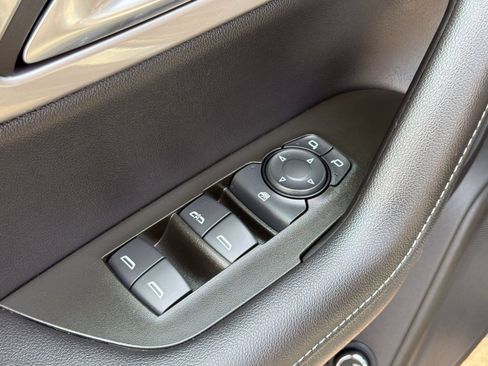 Used 2023 Chevrolet Blazer LT FWD image 25