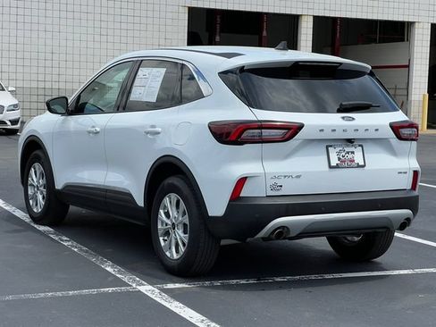 Certified 2024 Ford Escape Active w/ Tech Pack #1 AWD/4WD image 9