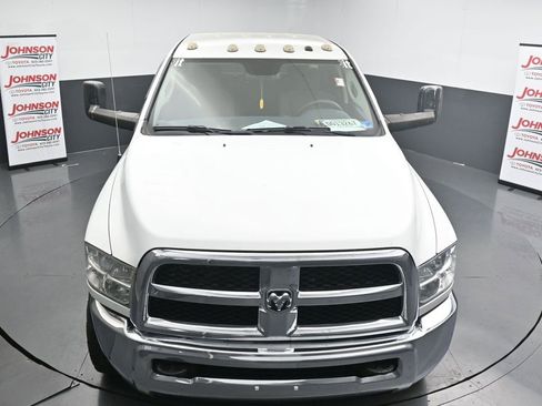 Used 2016 RAM 2500 Tradesman w/ Chrome Appearance Group image 11