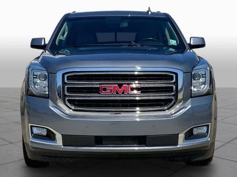 Used 2019 GMC Yukon XL SLT w/ Open Road Package RWD image 4