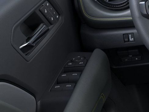 New 2026 Chevrolet Colorado ZR2 w/ Technology Package AWD/4WD image 23