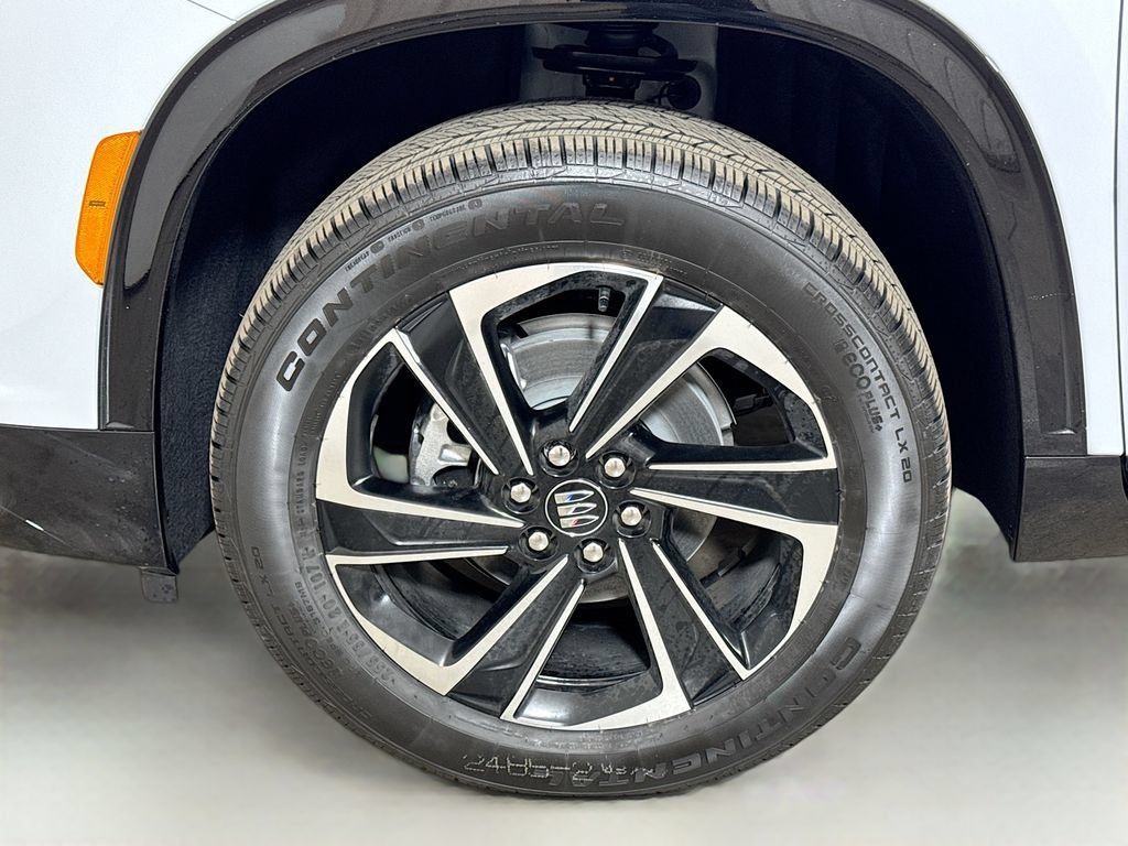 New 2026 Buick Enclave Sport Touring w/ Power Package FWD image 19