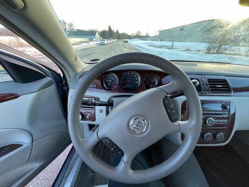 Used 2006 Buick Lucerne CX image 31