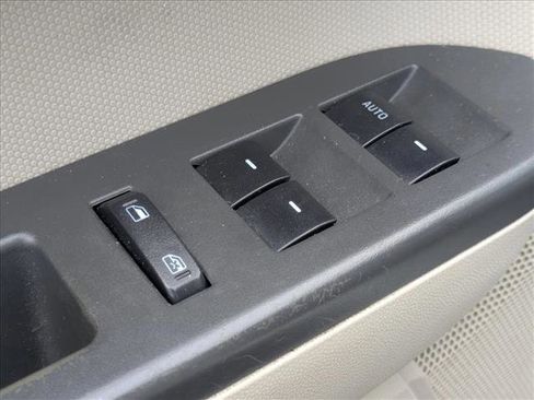 Used 2012 Ford Escape XLS FWD image 13